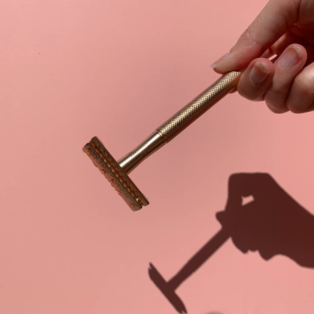 can you shave your pubes with a safety razor