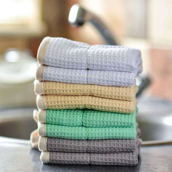 http://jungleculture.eco/cdn/shop/files/eco-friendly-dish-cloths_1_600x.jpg?v=1691495572