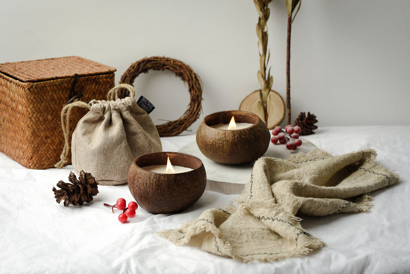 Eight Ways an Eco Christmas Can Save You Money!