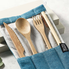 https://jungleculture.eco/cdn/shop/files/SQUARE-Bamboo-Cutlery-Set_1_d599e041-8557-4a55-9a54-7067752fbff0_240x.jpg?v=1691488817