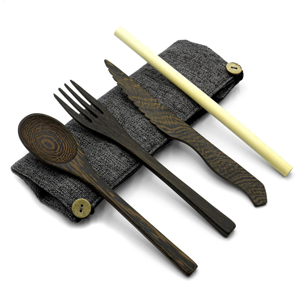 Eco-Friendly Wooden Utensils Set: Sustainable Dining Choice