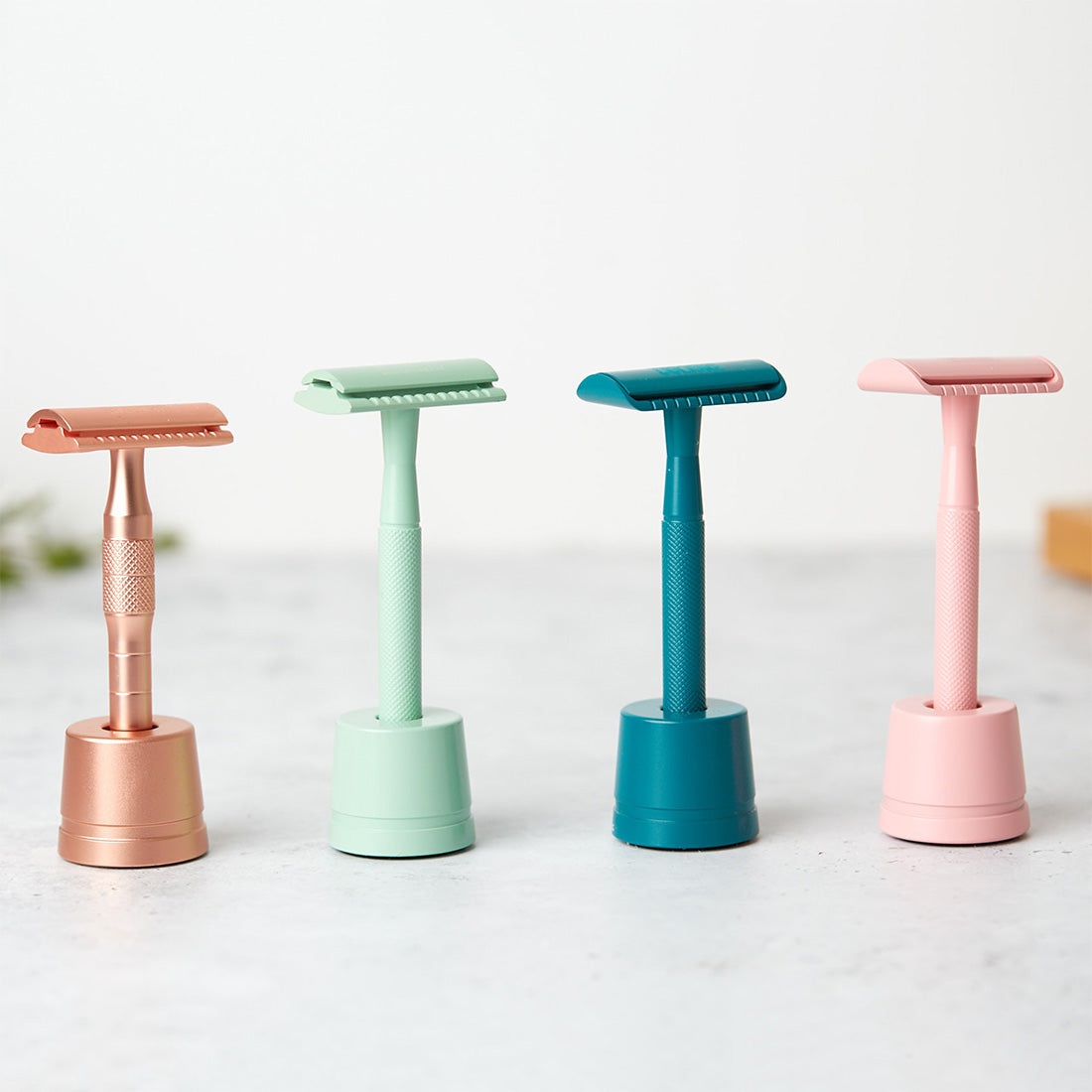 Safety Razor Stand | Metal or Bamboo Stands for Reusable Razors ...