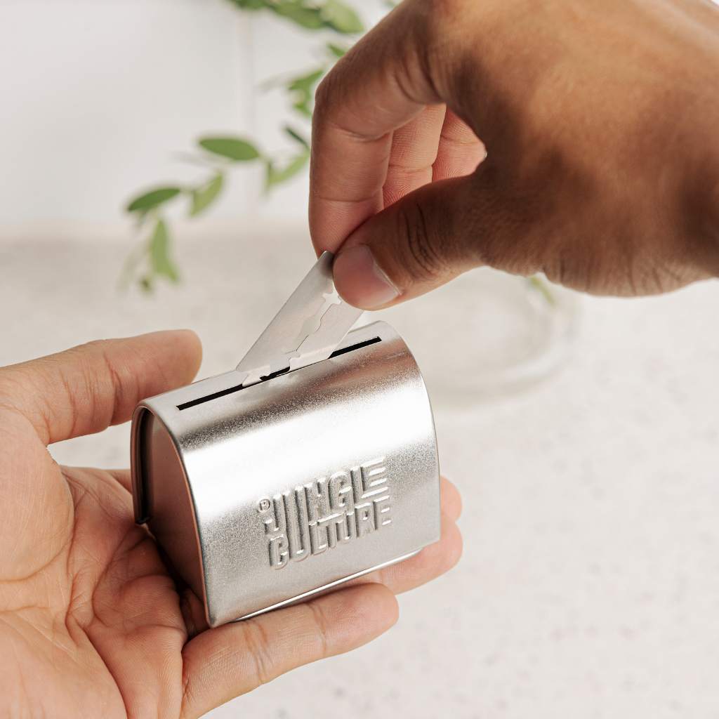 safety razor blade tin storage